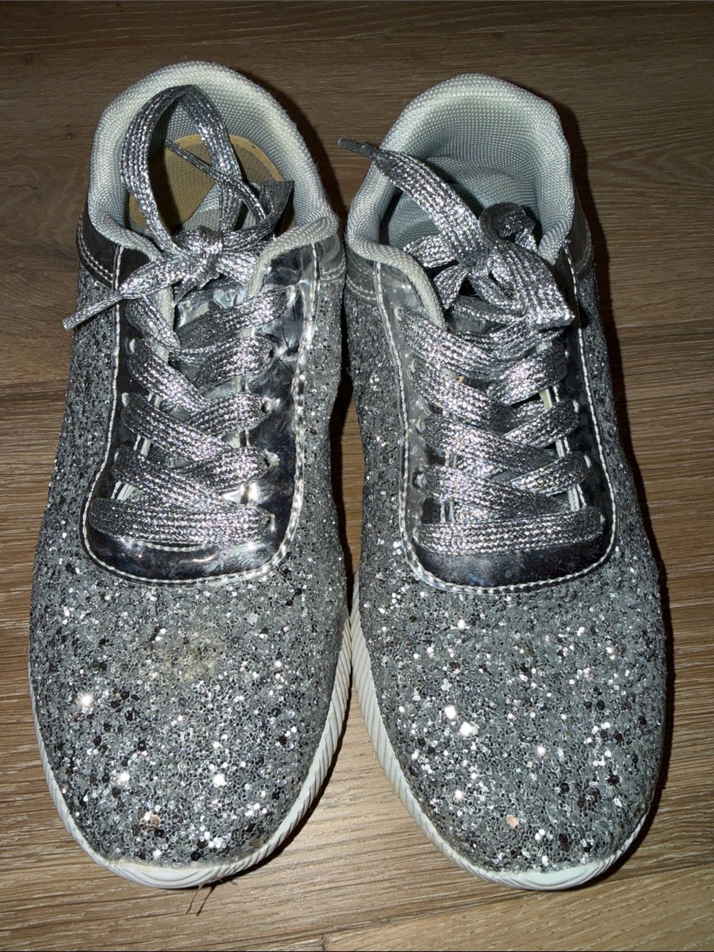 Women’s Glitter Silver Lace-Up Sneakers